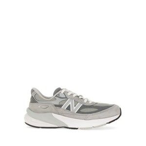 New Balance 990 Sneaker - NWT